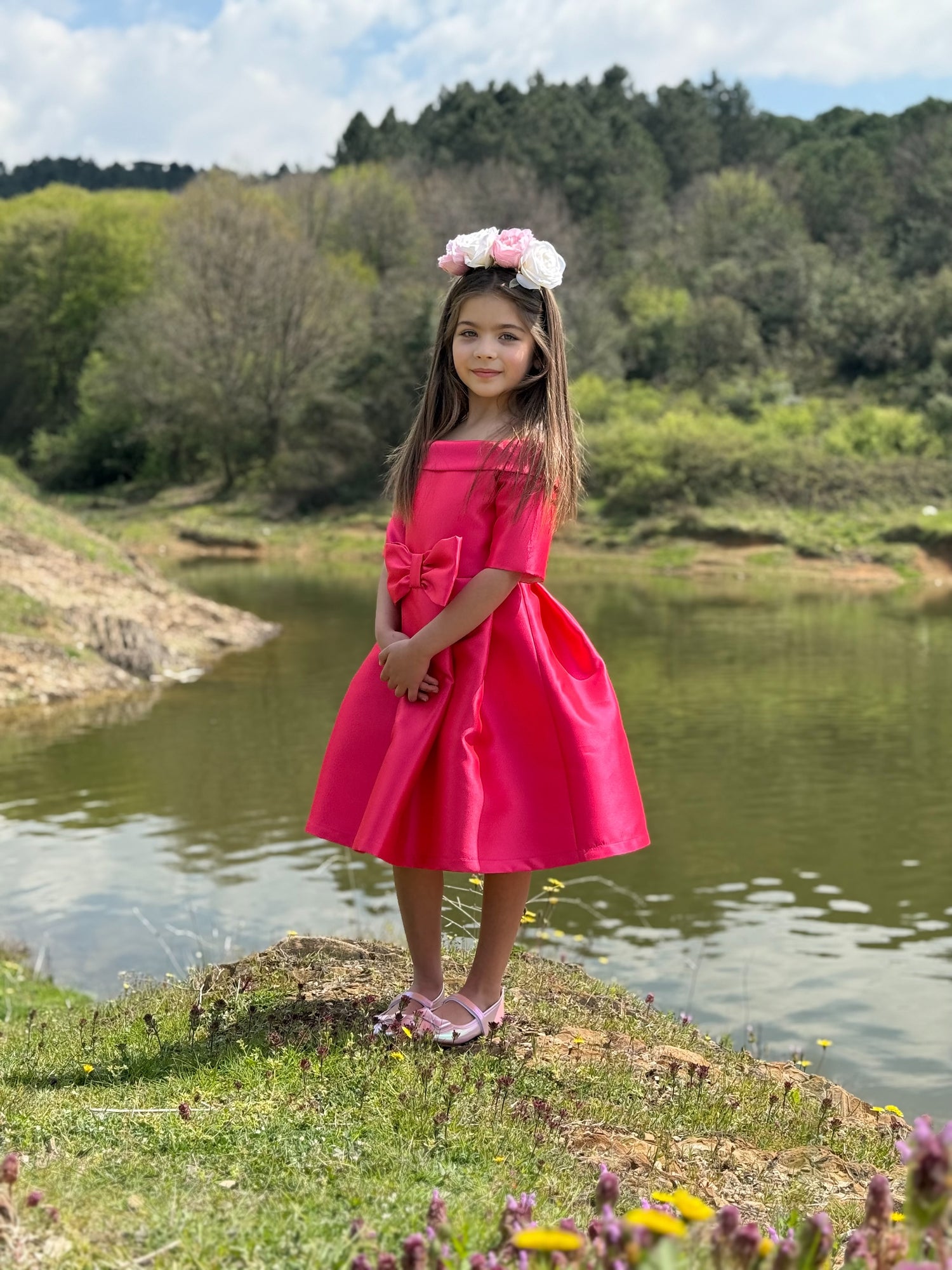 POMEGRANATE RED BOAT NECK DRESS WITH BOW DETAIL