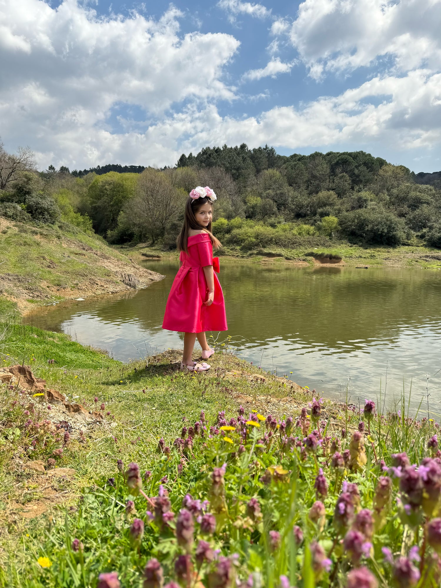 POMEGRANATE RED BOAT NECK DRESS WITH BOW DETAIL